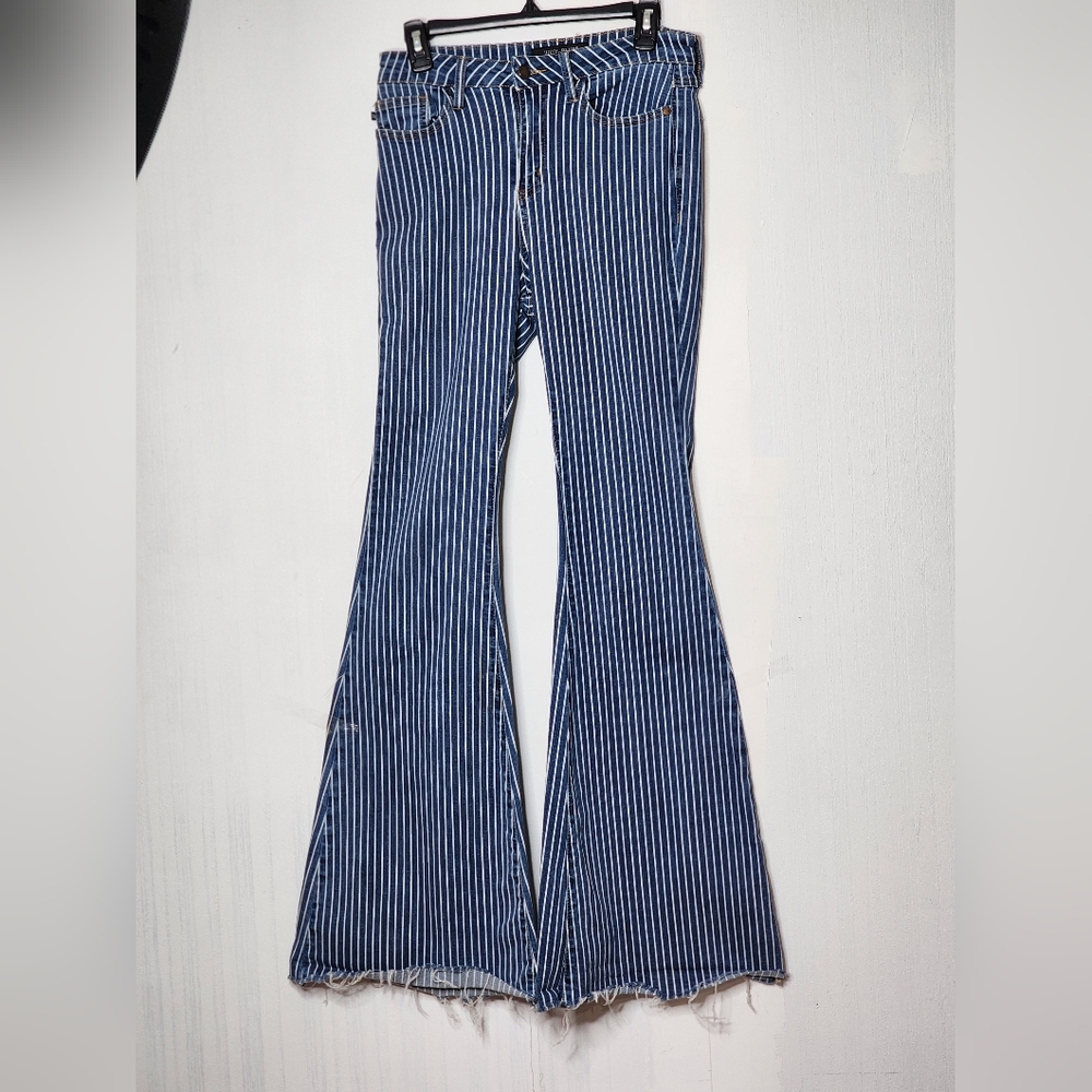 Judy Blue Striped Denim highwasted flare jeans